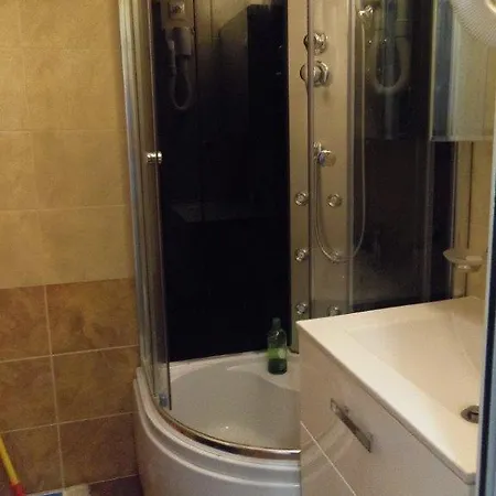 Gerber 3, Apartament E3 *